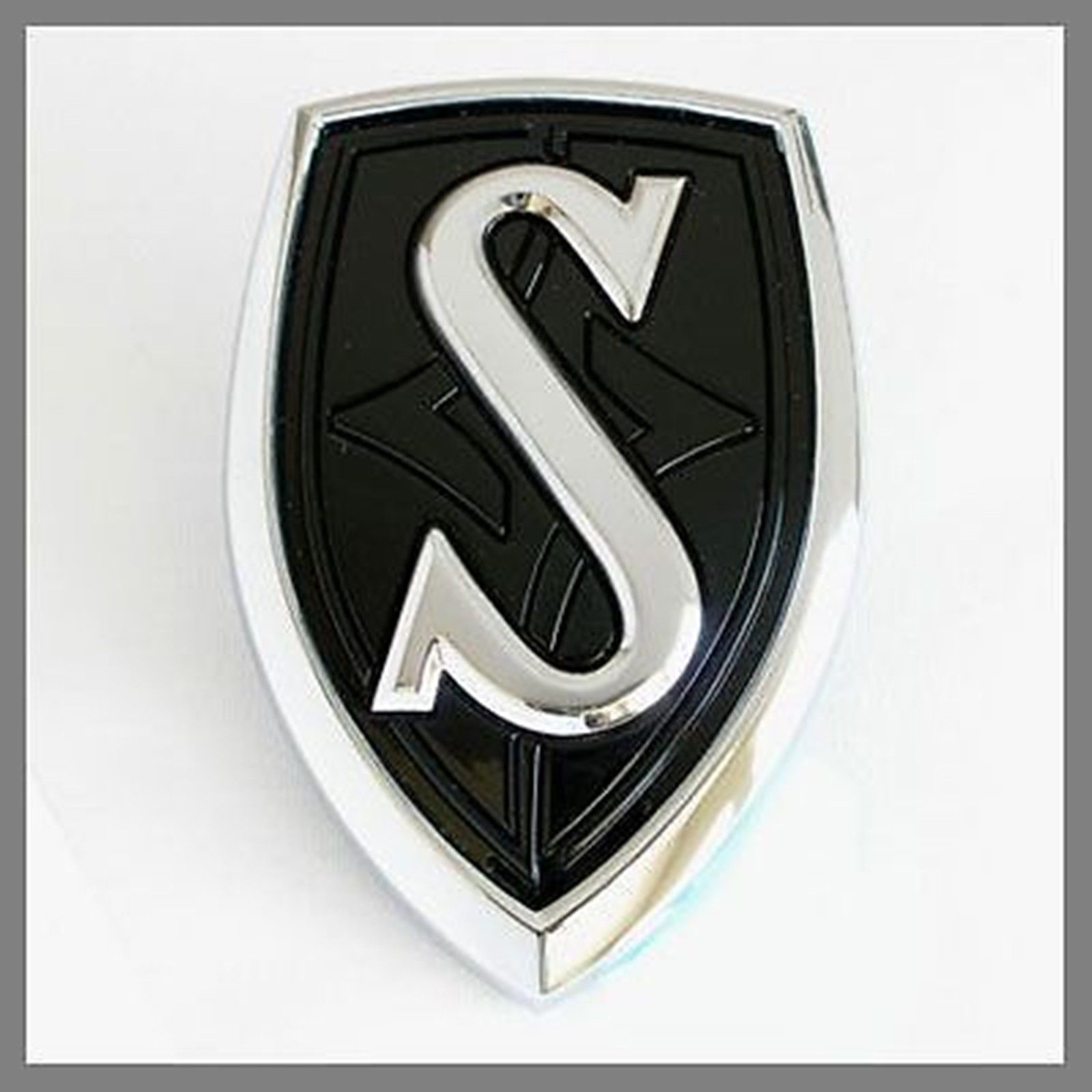 Logos 14. Nissan Silvia s14 лого. Nissan Silvia значок. Логотип Silvia.